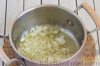 Фото приготовления рецепта: Минестроне со стручковой фасолью и вермишелью - шаг №6