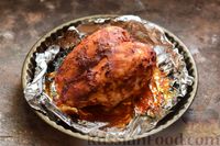 Фото приготовления рецепта: Куриная грудка, запечённая в томатно-соевом маринаде с аджикой - шаг №9