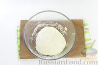 Фото приготовления рецепта: Узбекские бездрожжевые лепёшки "Лочира" на молоке - шаг №5