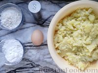 Фото приготовления рецепта: Тушёная капуста с картошкой и грибами - шаг №19