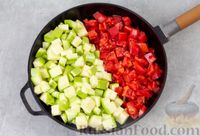 Фото приготовления рецепта: Овощной паприкаш из кабачков с помидорами - шаг №6