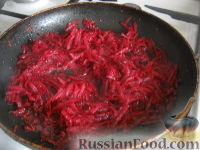 Фото приготовления рецепта: Красный борщ из говядины - шаг №6