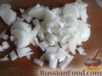 Фото приготовления рецепта: Куриные оладьи с грибами и сыром - шаг №3