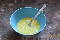 Фото приготовления рецепта: Суп с килькой в томатном соусе, пшеном и яйцами - шаг №5