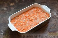 Фото приготовления рецепта: Запеканка из куриного фарша с брокколи, морковью и луком - шаг №11