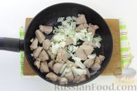 Фото приготовления рецепта: Гречневый суп со свининой и консервированной фасолью - шаг №4