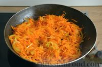 Фото приготовления рецепта: Солёные баклажаны, фаршированные морковью, перцем чили и чесноком - шаг №9