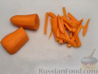 Фото приготовления рецепта: Тыква, жаренная с айвой и морковью - шаг №4