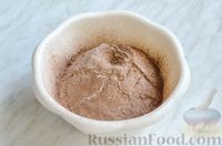 Фото приготовления рецепта: Цельнозерновой шоколадный кекс на кефире, с клюквой - шаг №6