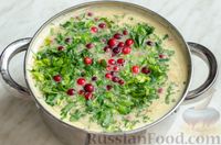 Фото приготовления рецепта: Чечевичный суп-пюре с консервированным тунцом и клюквой - шаг №18
