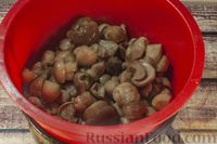 Фото приготовления рецепта: Маринованные белые грибы (на зиму) - шаг №6