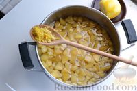 Фото приготовления рецепта: Варенье из айвы с лимоном и имбирём - шаг №6