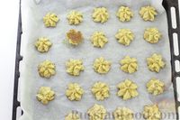 Фото приготовления рецепта: Закусочные пирожные из цветной капусты с острой творожной начинкой - шаг №9
