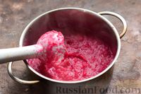 Фото приготовления рецепта: Фокачча с картошкой и красным луком - шаг №4