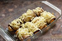 Фото приготовления рецепта: Рулетики из баклажанов, фаршированные рисом и овощами (в духовке) - шаг №14