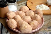 Фото приготовления рецепта: Котлеты из индейки с картофелем - шаг №8