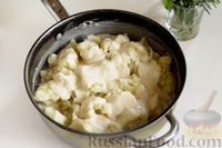 Фото приготовления рецепта: Гратен из цветной капусты с соусом бешамель и сыром - шаг №16