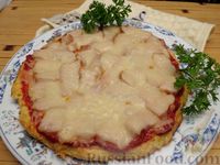 Фото приготовления рецепта: Пицца на корже из цветной капусты, с ветчиной и сыром - шаг №13