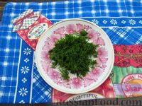 Фото приготовления рецепта: Капустные котлеты с манкой, тушенные в томатном соусе - шаг №6