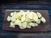 Фото приготовления рецепта: Овощное рагу с капустой и картофелем - шаг №7