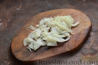 Фото приготовления рецепта: Картошка, тушенная с индейкой и сладким перцем - шаг №3