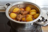Фото приготовления рецепта: Жаркое из утки с картофелем - шаг №10