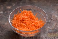 Фото приготовления рецепта: Маринованные голубцы с морковью по-корейски - шаг №4