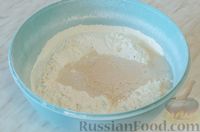 Фото приготовления рецепта: Дрожжевые пирожки с цветной капустой и сыром (в духовке) - шаг №5