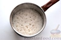 Фото приготовления рецепта: Рисовая запеканка с ветчиной, сыром и зеленью - шаг №2
