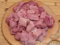 Фото приготовления рецепта: Жаркое по-домашнему из свинины с картошкой (в казане) - шаг №3