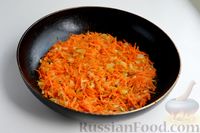Фото приготовления рецепта: Рис с нутом и морковью - шаг №6
