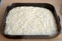 Фото приготовления рецепта: Картофельная фокачча с вялеными помидорами и маслинами - шаг №10