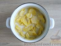 Фото приготовления рецепта: Картошка по-французски (гратен дофинуа) - шаг №6