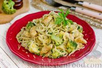 Фото приготовления рецепта: Спагетти с курицей и брокколи в сливочно-сырном соусе - шаг №19