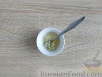 Фото приготовления рецепта: Картофель, запечённый с салом и грибами - шаг №8