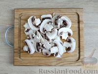 Фото приготовления рецепта: Картофель, запечённый с салом и грибами - шаг №10