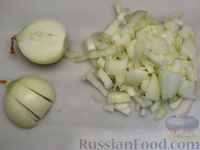 Фото приготовления рецепта: Пшённая каша с грибами и луком (на сковороде) - шаг №3