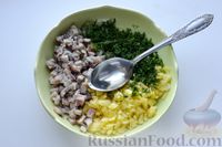 Фото приготовления рецепта: Закуска из запечённого картофеля с сельдью и зеленью - шаг №6