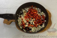 Фото приготовления рецепта: Картофельные "гнёзда" с куриным филе и сметанной заливкой (в духовке) - шаг №5