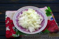 Фото приготовления рецепта: Тыква, тушенная с картофелем и зелёным горошком - шаг №4