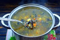 Фото приготовления рецепта: Гречневый суп с опятами - шаг №11