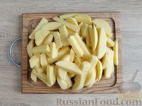 Фото приготовления рецепта: Жареная картошка с луком - шаг №3