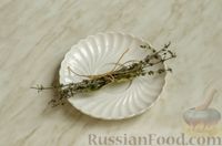 Фото приготовления рецепта: Тушёная утка по-деревенски, с квашеной капустой - шаг №10