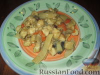 Фото к рецепту: Куриное филе с грибами и бамбуком