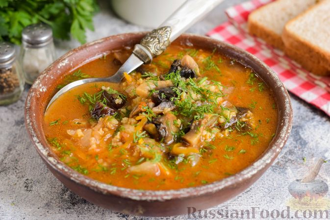Приготовление грибного супа с черносливом: пошаговый рецепт