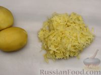 Фото приготовления рецепта: Картофельные котлеты в беконе, запечённые в духовке - шаг №3