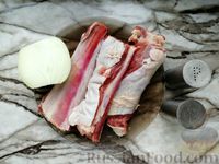 Фото приготовления рецепта: Суп с перловкой и овощами на говяжьем бульоне - шаг №3