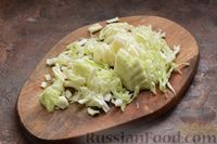 Фото приготовления рецепта: Запеканка из кабачков, картофеля и капусты с ветчиной - шаг №4
