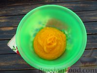 Фото приготовления рецепта: Клёцки из тыквы, жаренные в сливочном масле - шаг №4