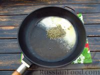 Фото приготовления рецепта: Клёцки из тыквы, жаренные в сливочном масле - шаг №17